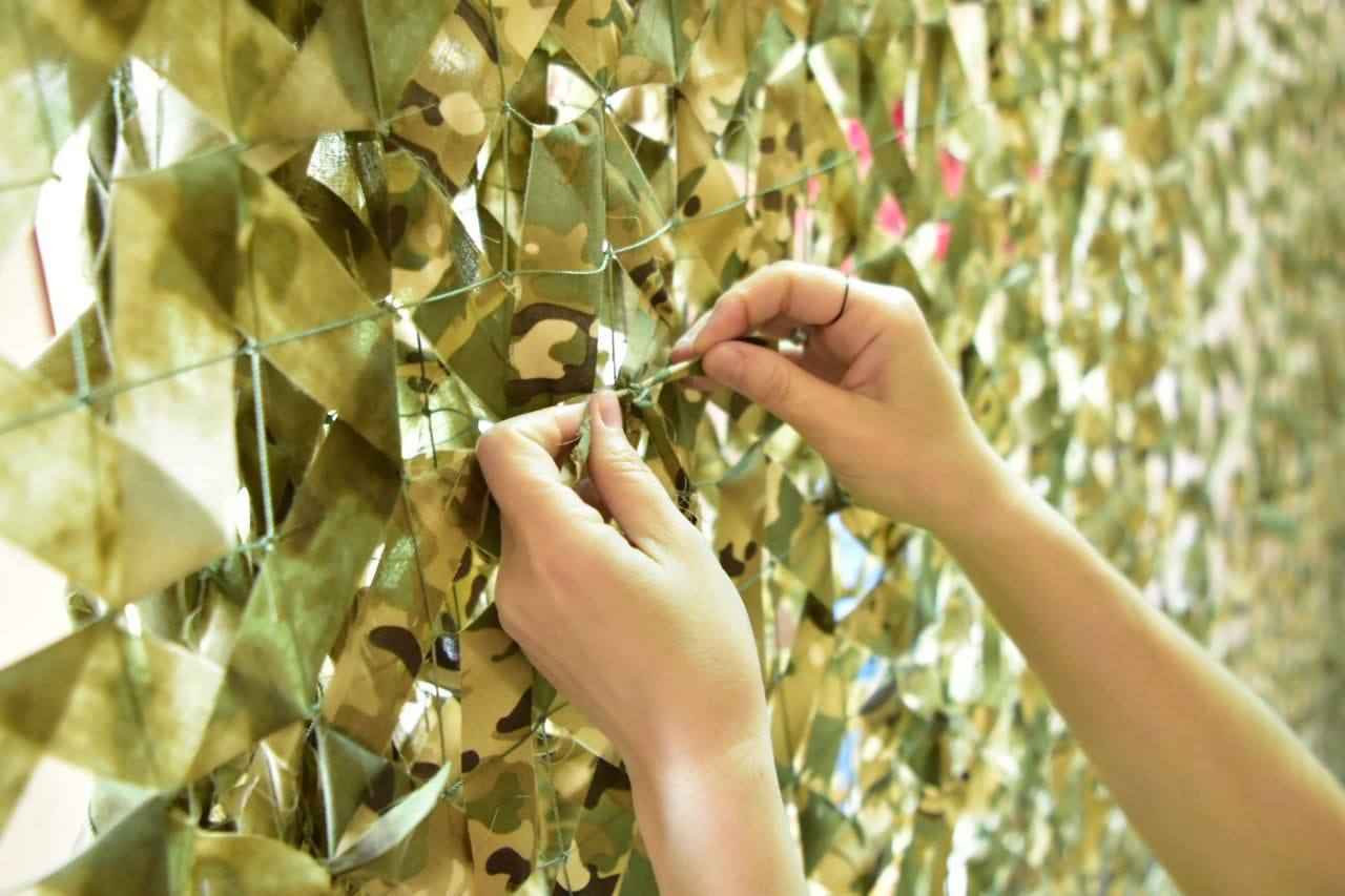 внесли свой вклад в помощь военнослужащим