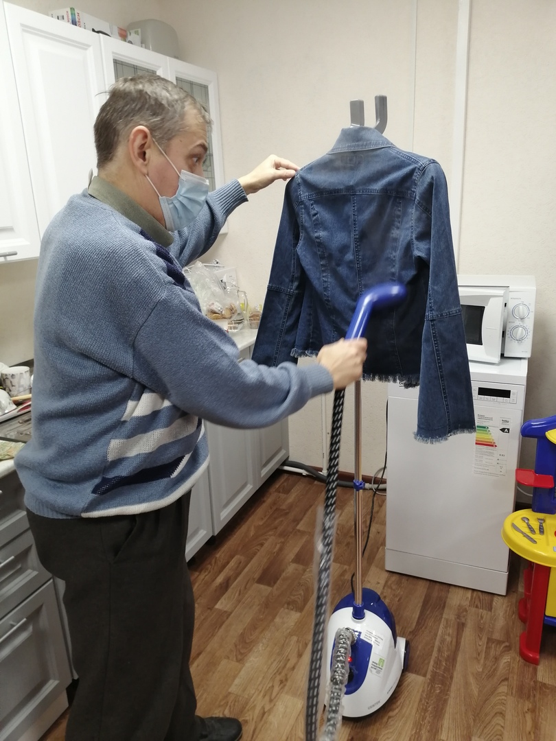 Занятие в комнате социально-бытовой адаптации